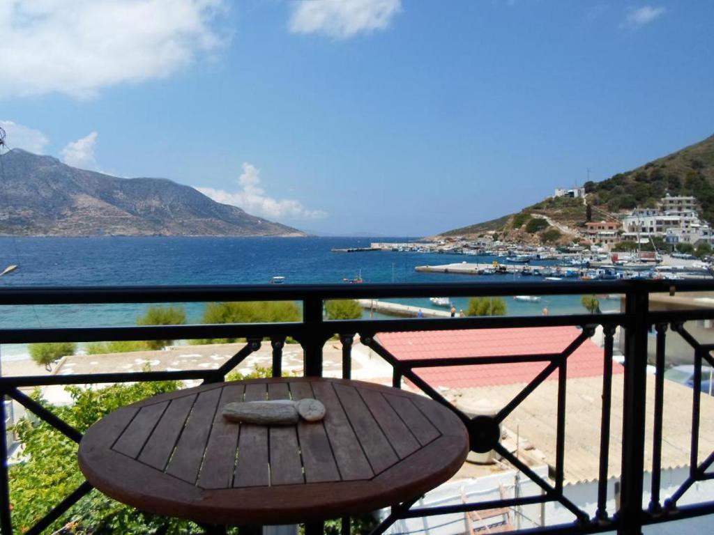 Costareli Apart otel Fornoz Dış mekan fotoğraf