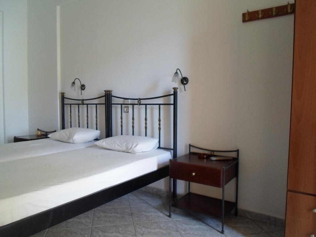 Costareli Apart otel Fornoz Dış mekan fotoğraf